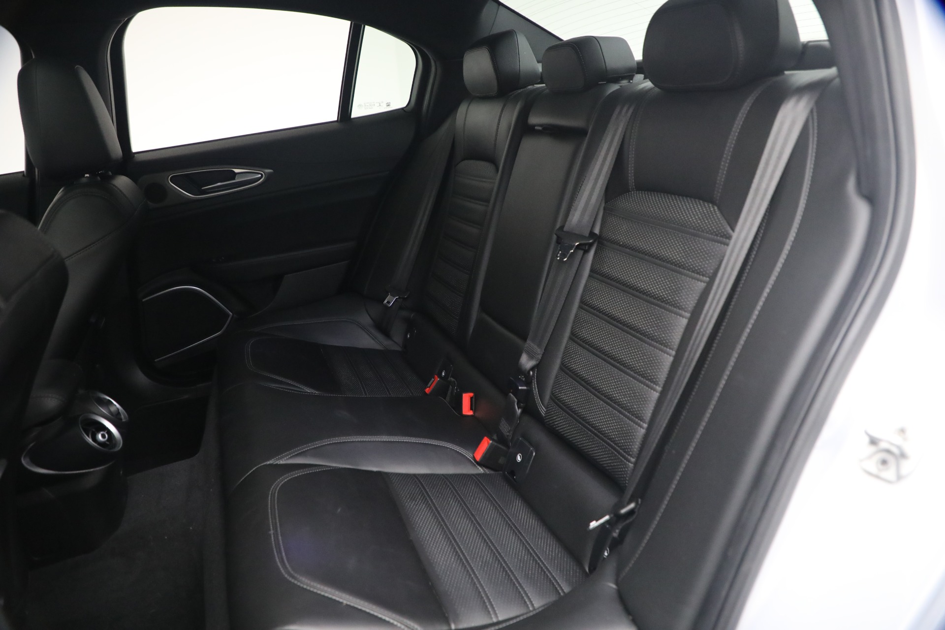 Used-2020-Alfa-Romeo-Giulia-Ti-Sport-Q4