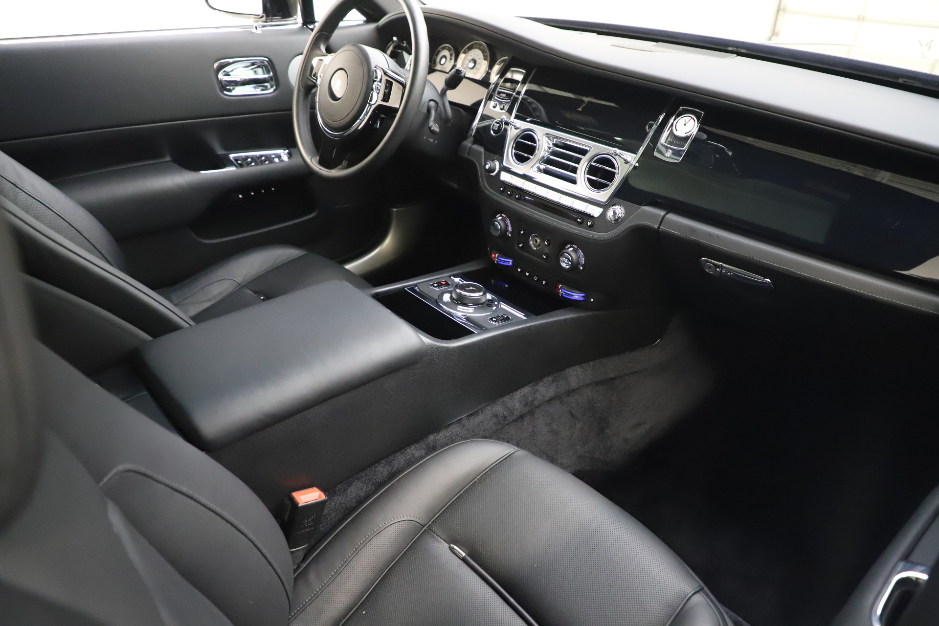 Used-2015-Rolls-Royce-Wraith