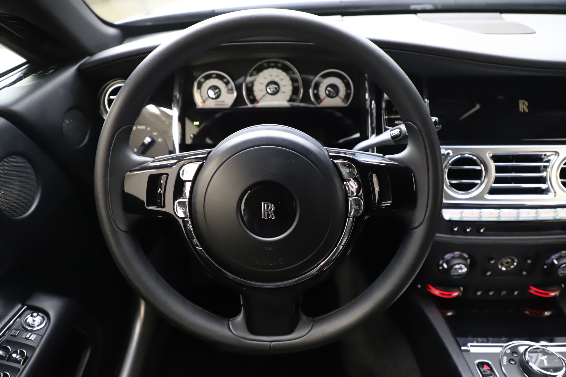 Used-2014-Rolls-Royce-Wraith