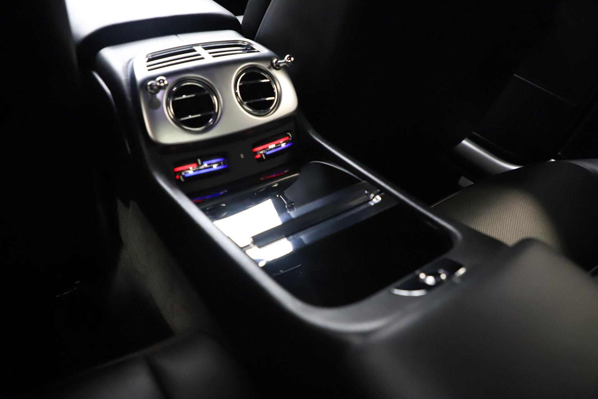 Used-2014-Rolls-Royce-Wraith