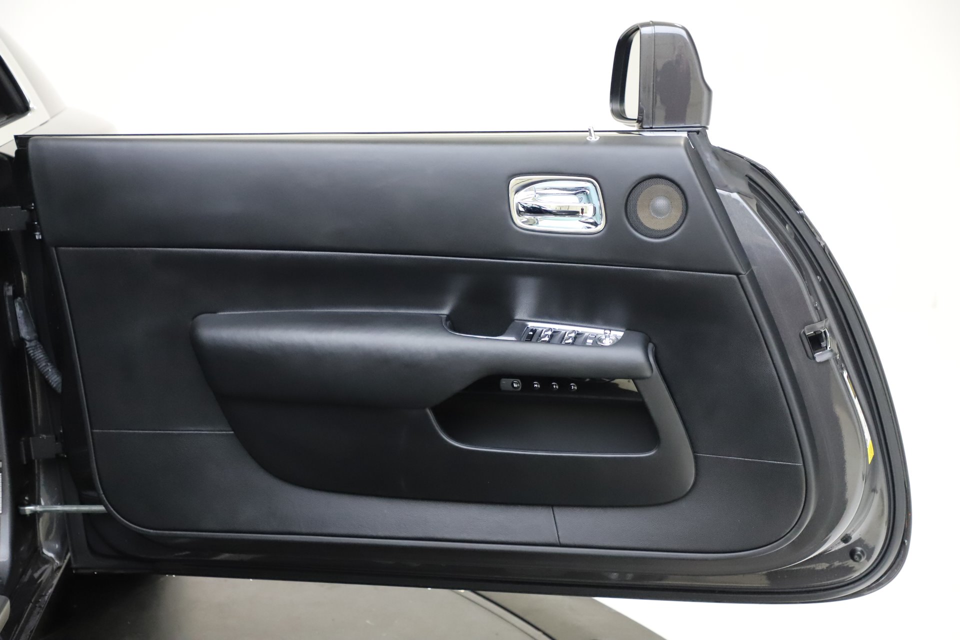 Used-2014-Rolls-Royce-Wraith