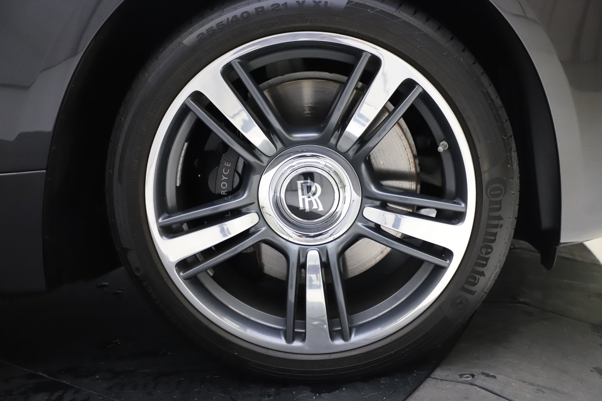 Used-2014-Rolls-Royce-Wraith