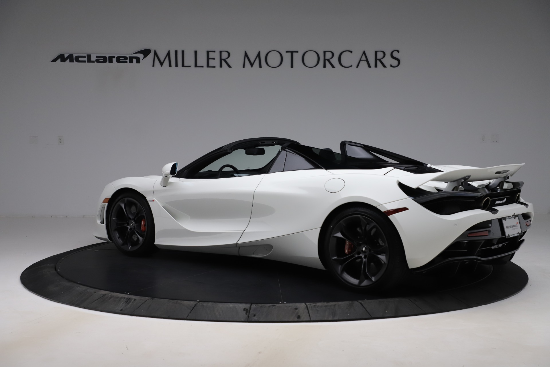Used-2020-McLaren-720S-Spider