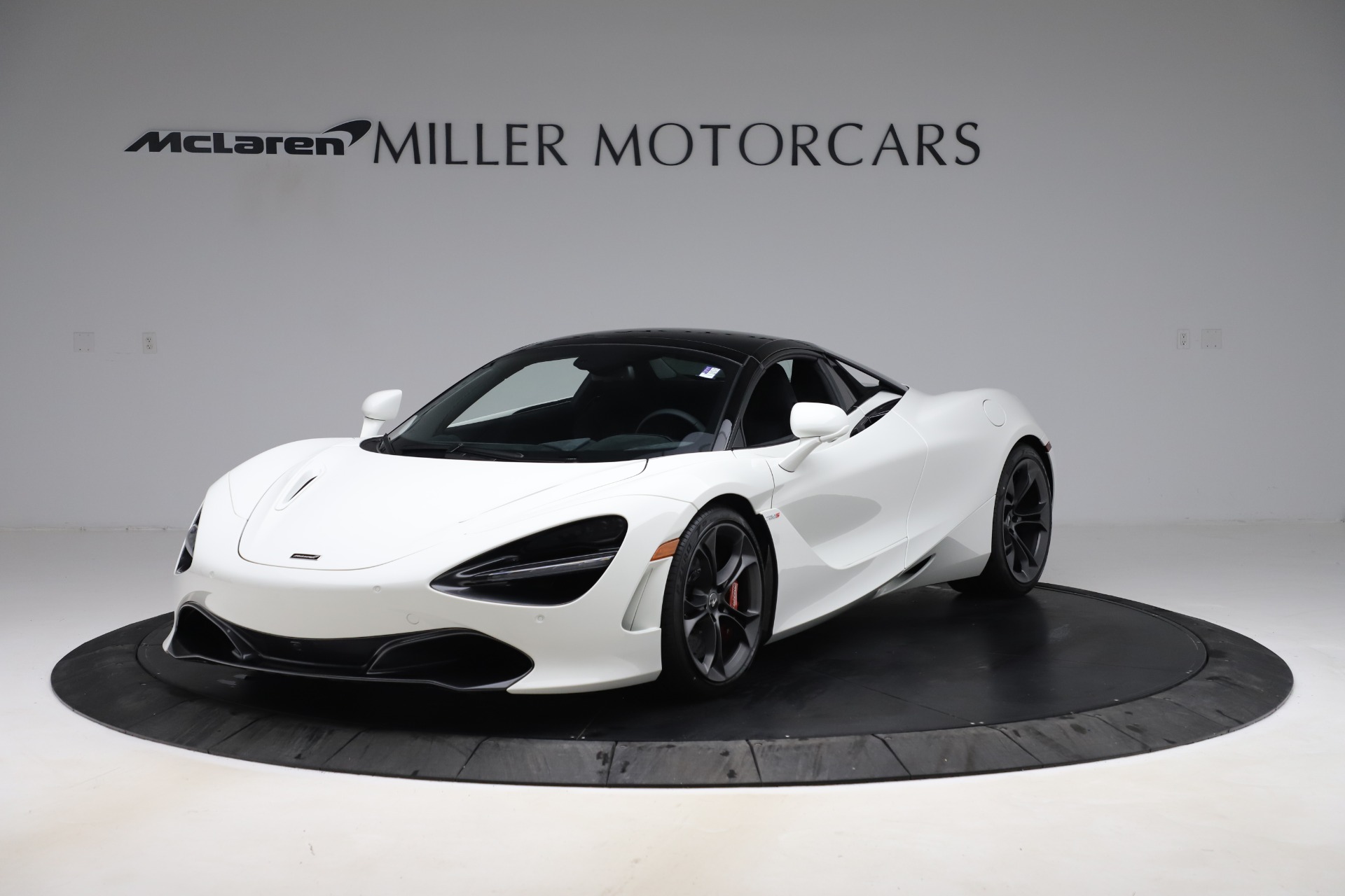 Used-2020-McLaren-720S-Spider