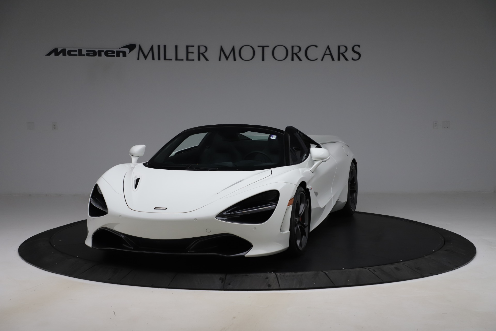Used-2020-McLaren-720S-Spider
