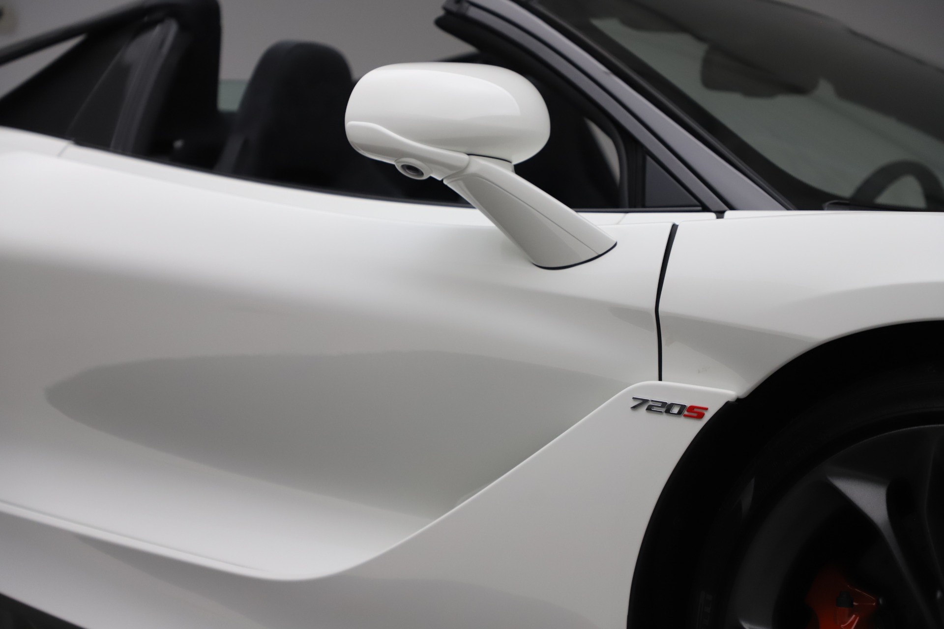 Used-2020-McLaren-720S-Spider