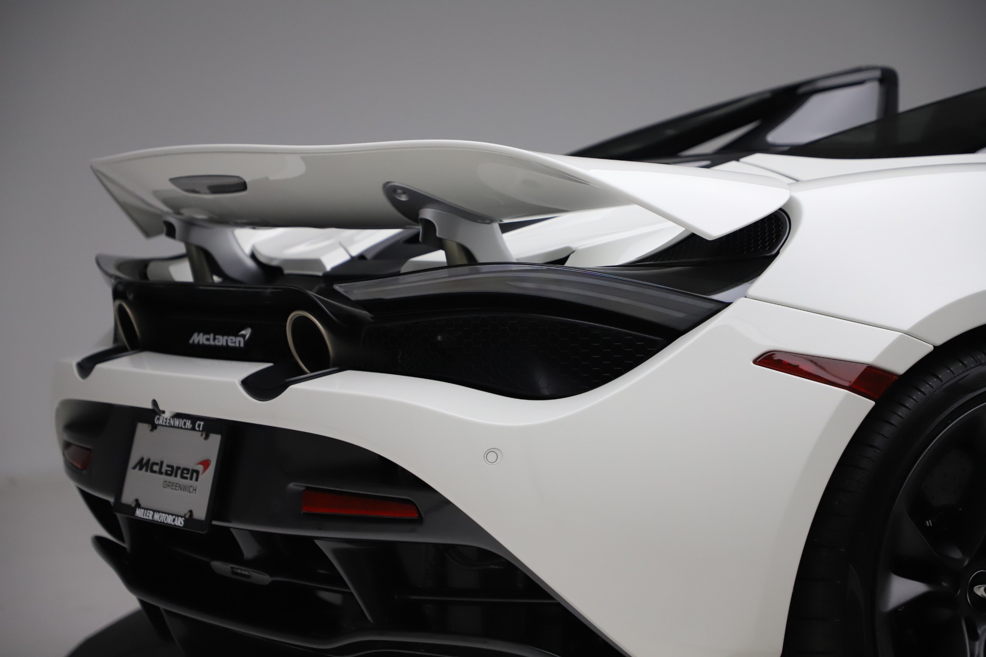 Used-2020-McLaren-720S-Spider