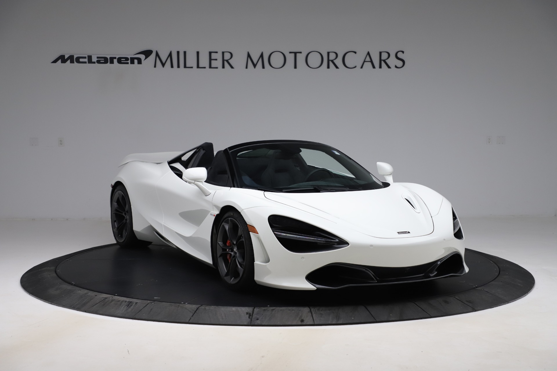 Used-2020-McLaren-720S-Spider