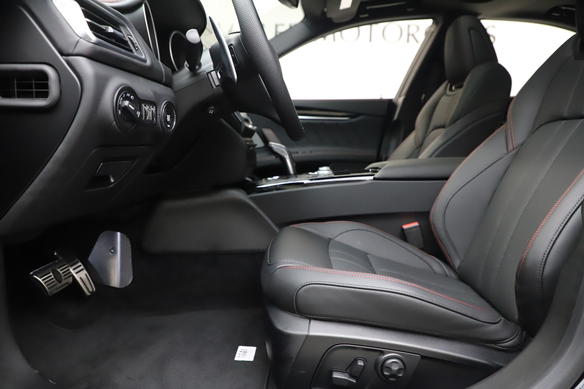 New-2019-Maserati-Ghibli-S-Q4-GranSport