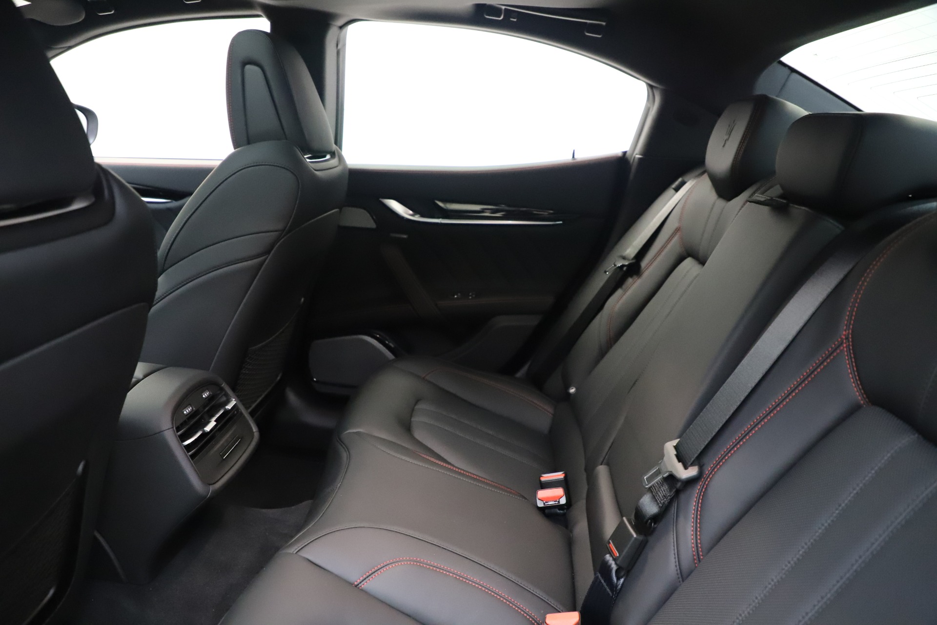 New-2019-Maserati-Ghibli-S-Q4-GranSport