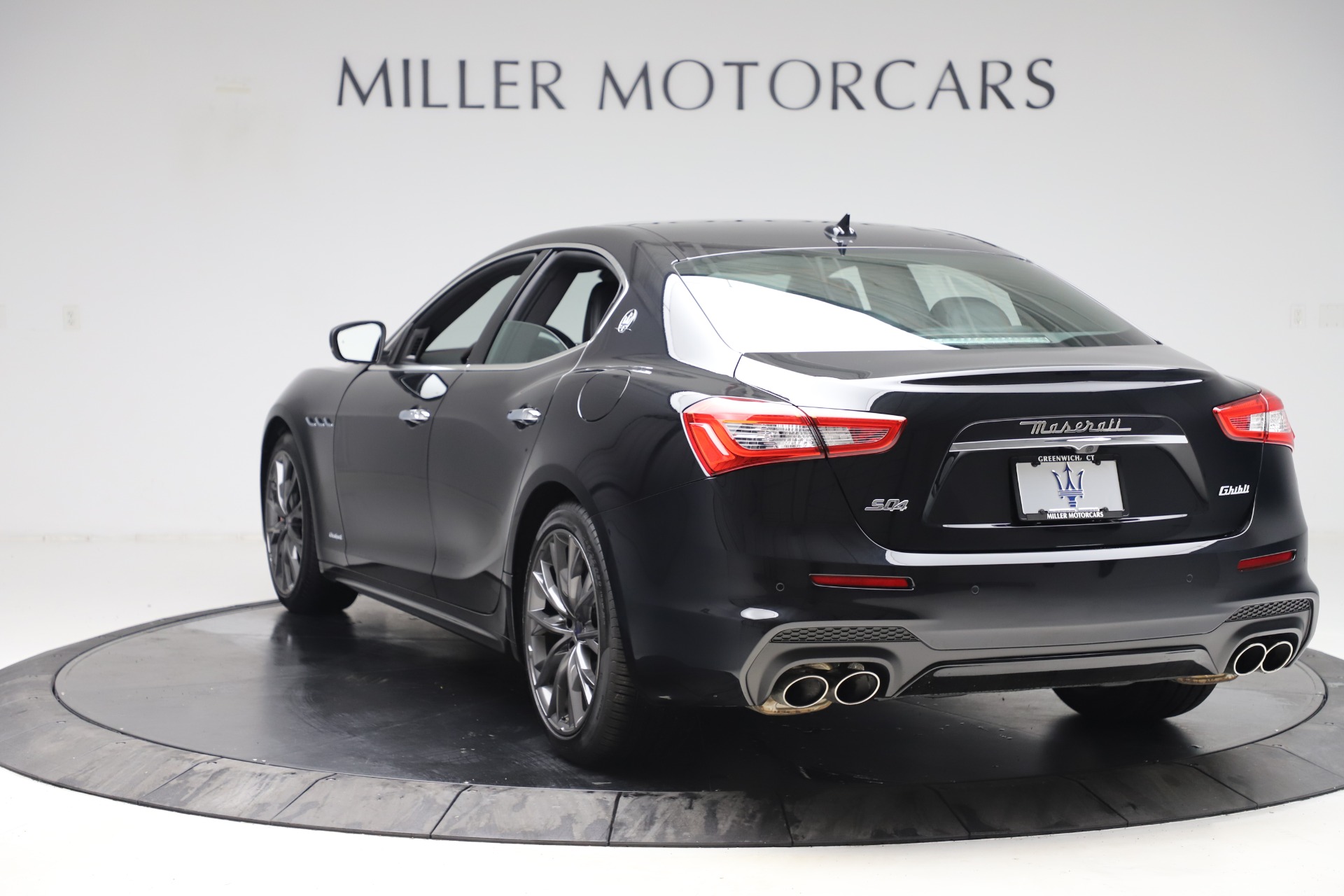 New-2019-Maserati-Ghibli-S-Q4-GranSport