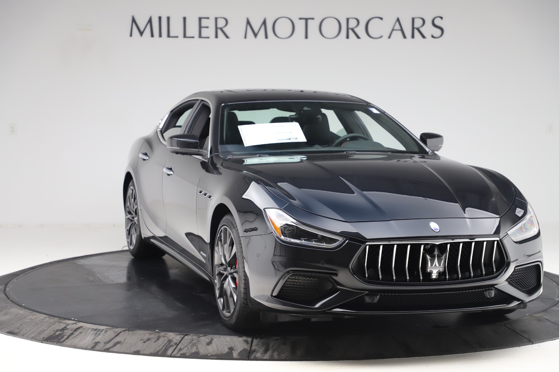 New-2019-Maserati-Ghibli-S-Q4-GranSport
