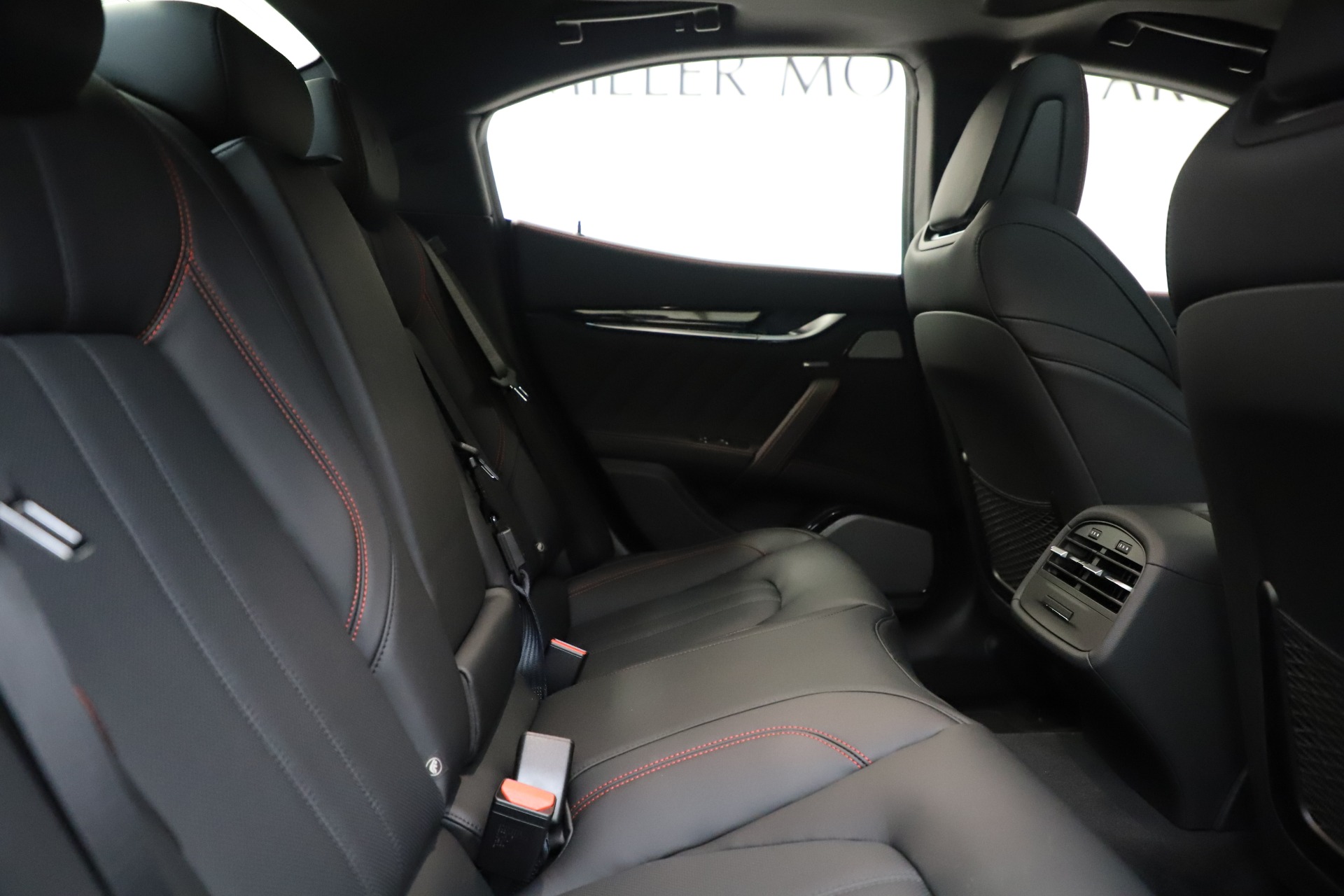 New-2019-Maserati-Ghibli-S-Q4-GranSport