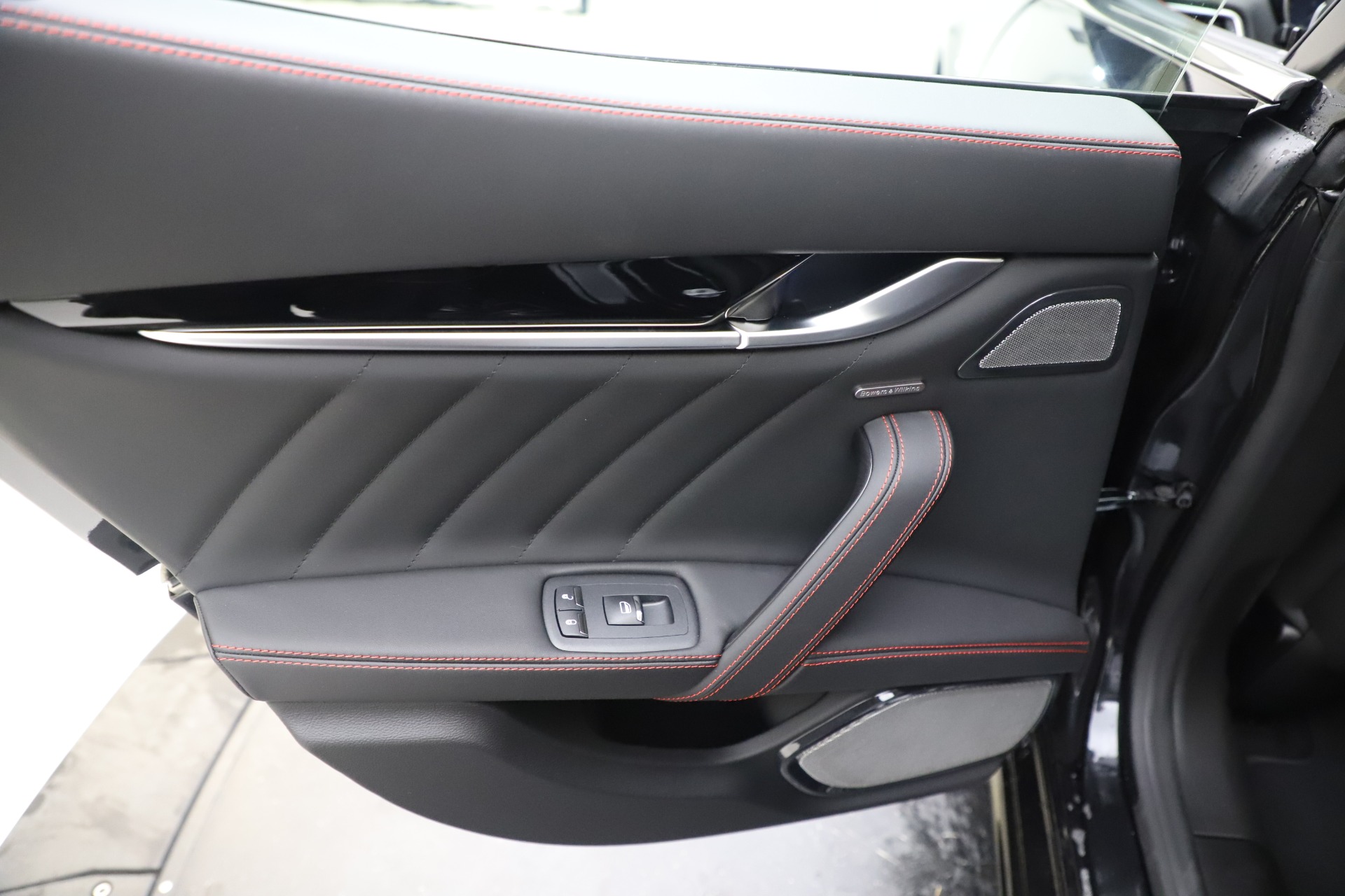 New-2019-Maserati-Ghibli-S-Q4-GranSport