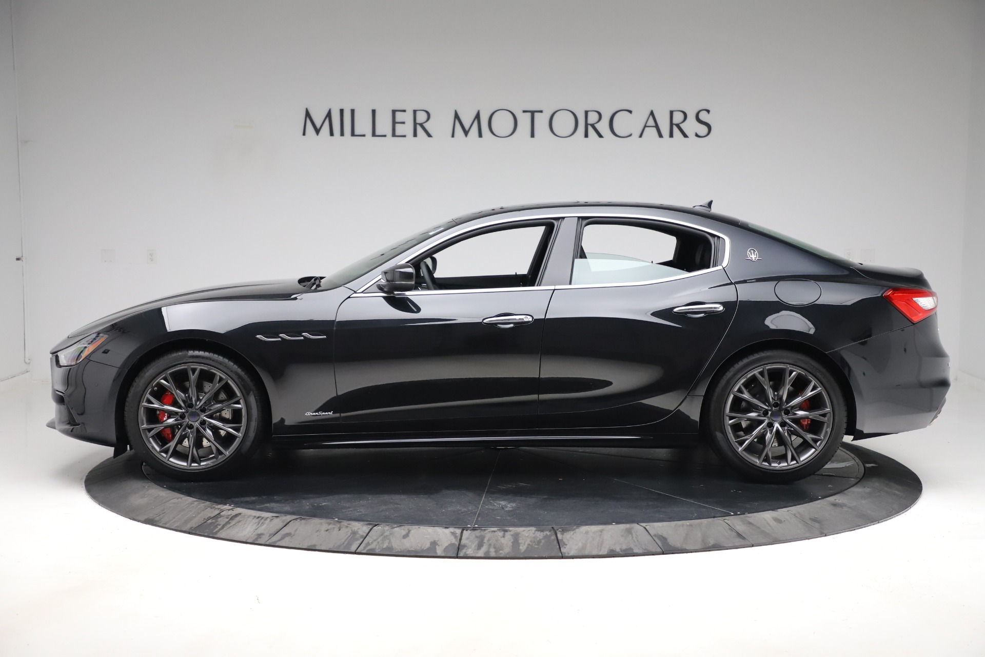 New-2019-Maserati-Ghibli-S-Q4-GranSport
