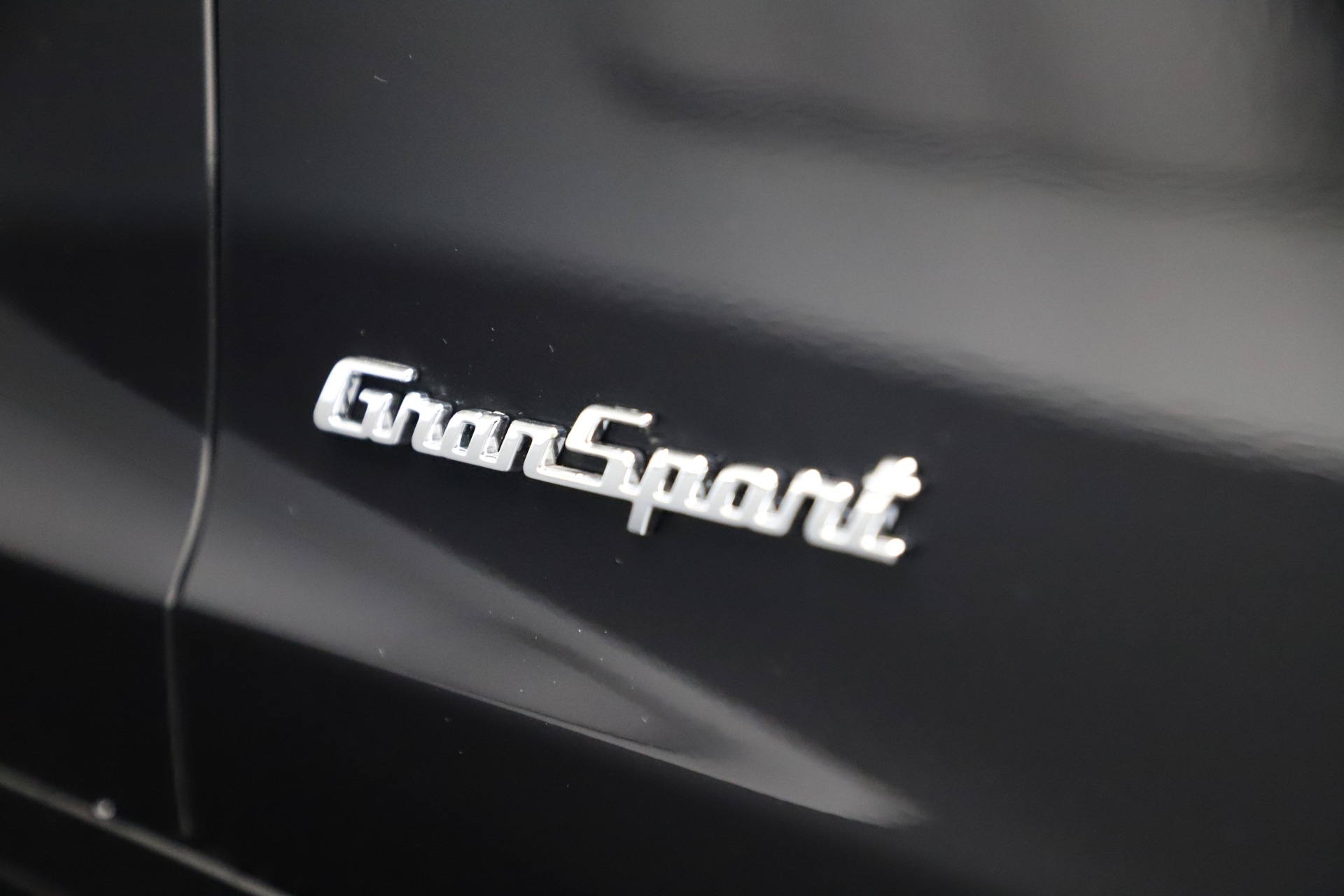 New-2019-Maserati-Ghibli-S-Q4-GranSport