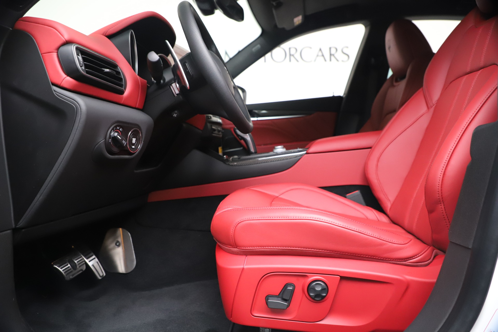 New-2020-Maserati-Levante-S-Q4-GranSport