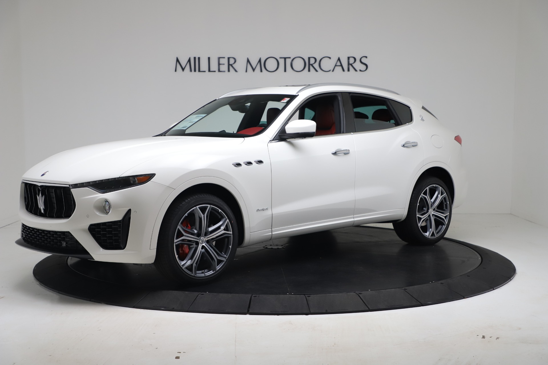 New-2020-Maserati-Levante-S-Q4-GranSport