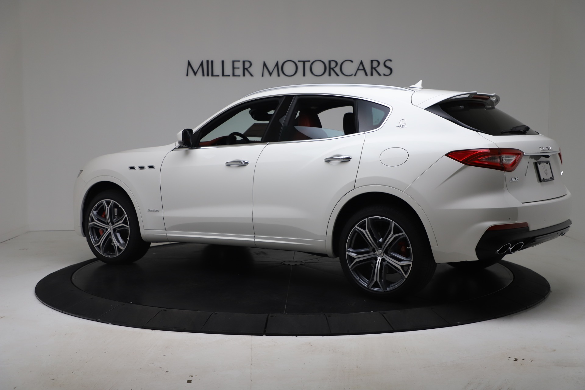 New-2020-Maserati-Levante-S-Q4-GranSport