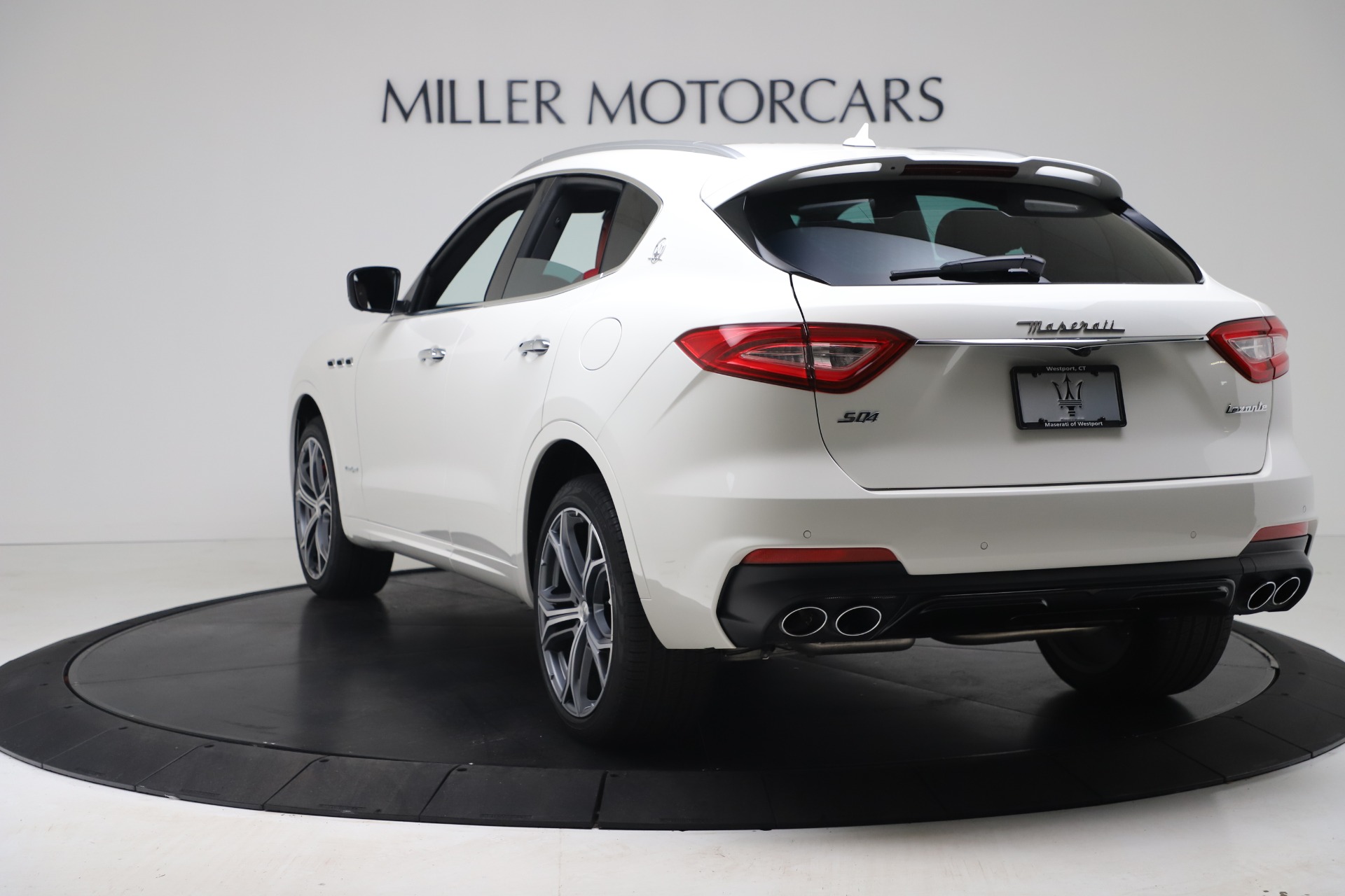 New-2020-Maserati-Levante-S-Q4-GranSport