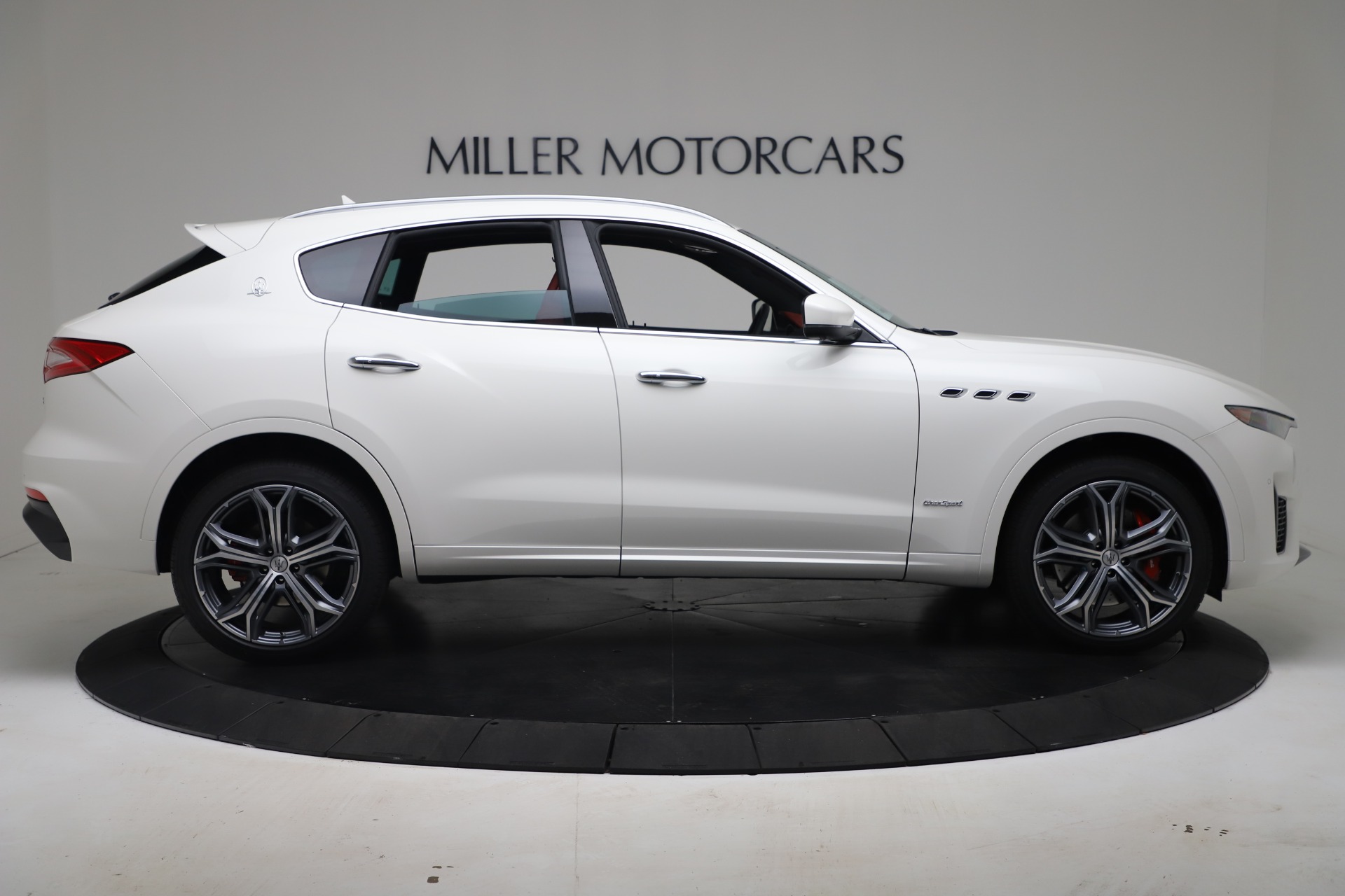 New-2020-Maserati-Levante-S-Q4-GranSport