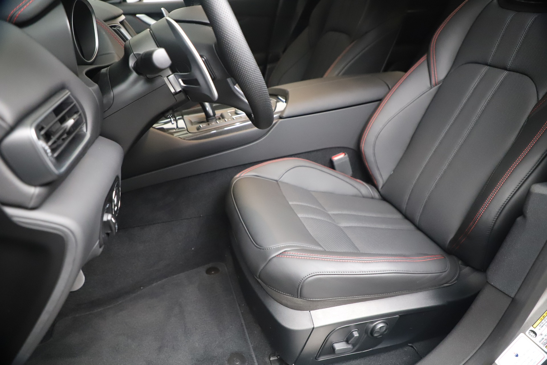 New-2020-Maserati-Levante-Q4-GranSport