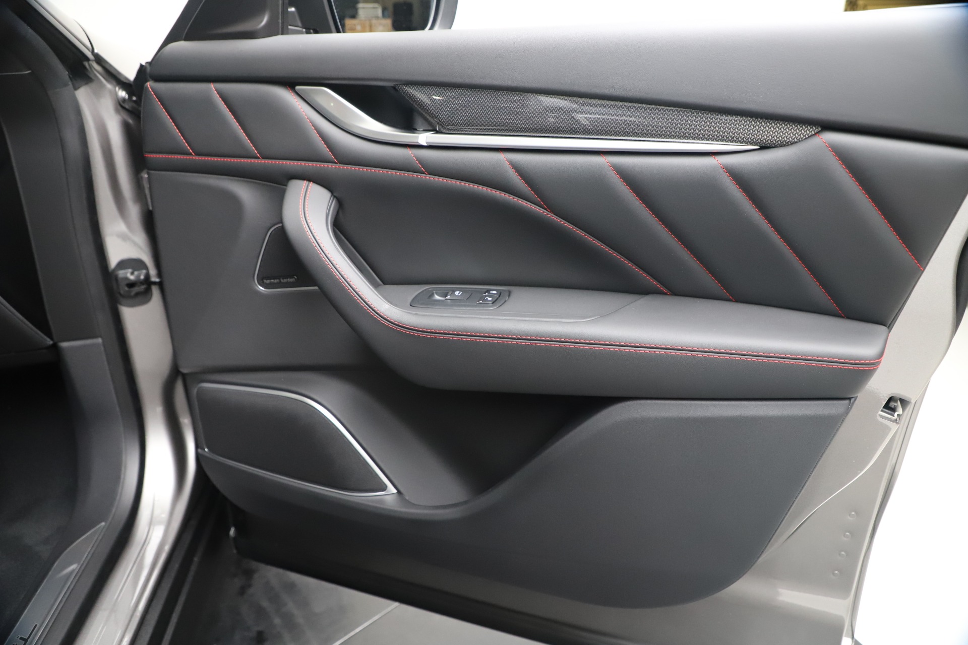 New-2020-Maserati-Levante-Q4-GranSport