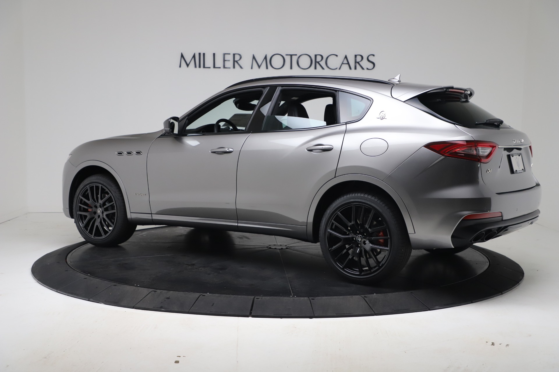 New-2020-Maserati-Levante-Q4-GranSport