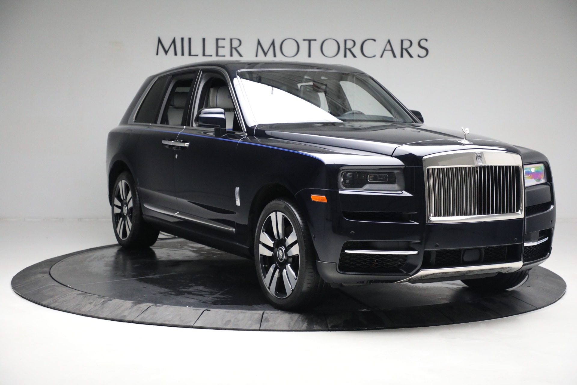 Used-2019-Rolls-Royce-Cullinan
