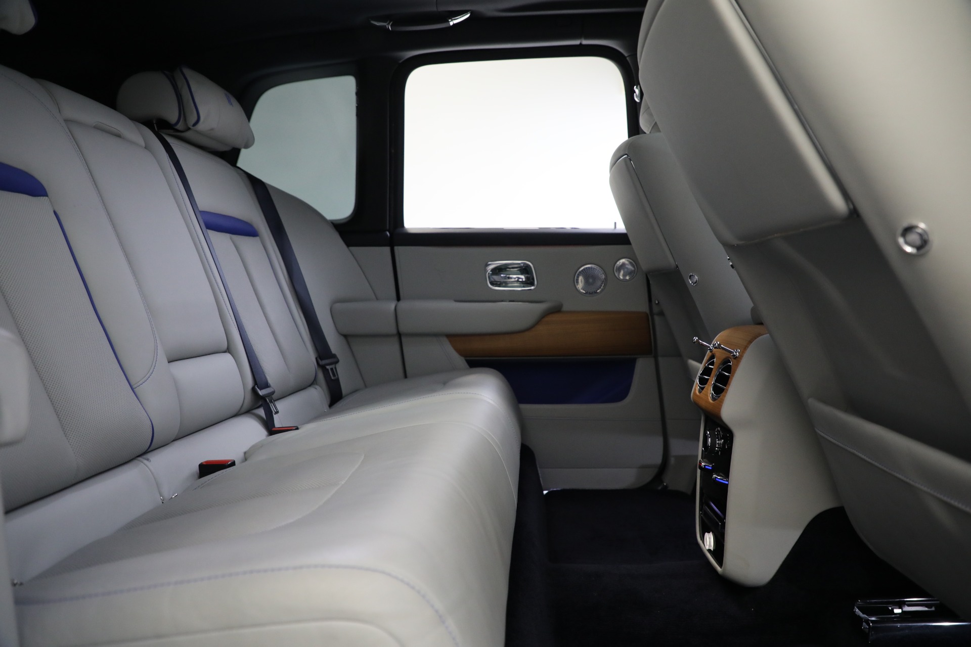 Used-2019-Rolls-Royce-Cullinan