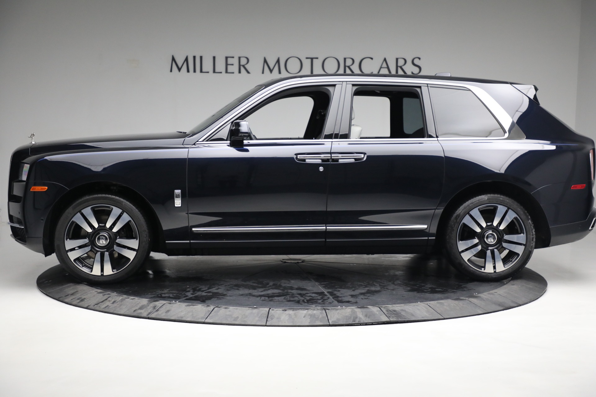 Used-2019-Rolls-Royce-Cullinan