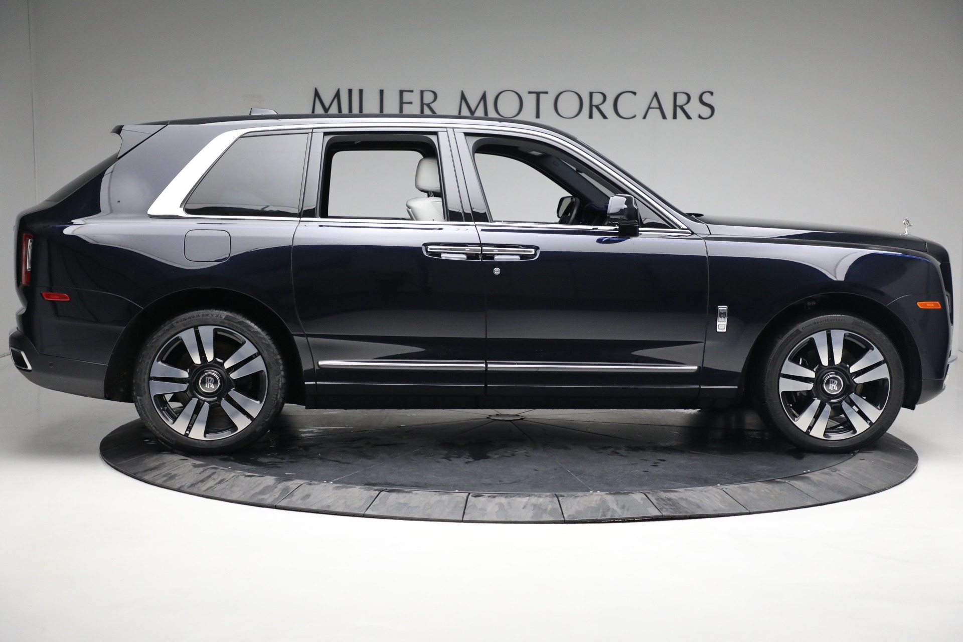 Used-2019-Rolls-Royce-Cullinan