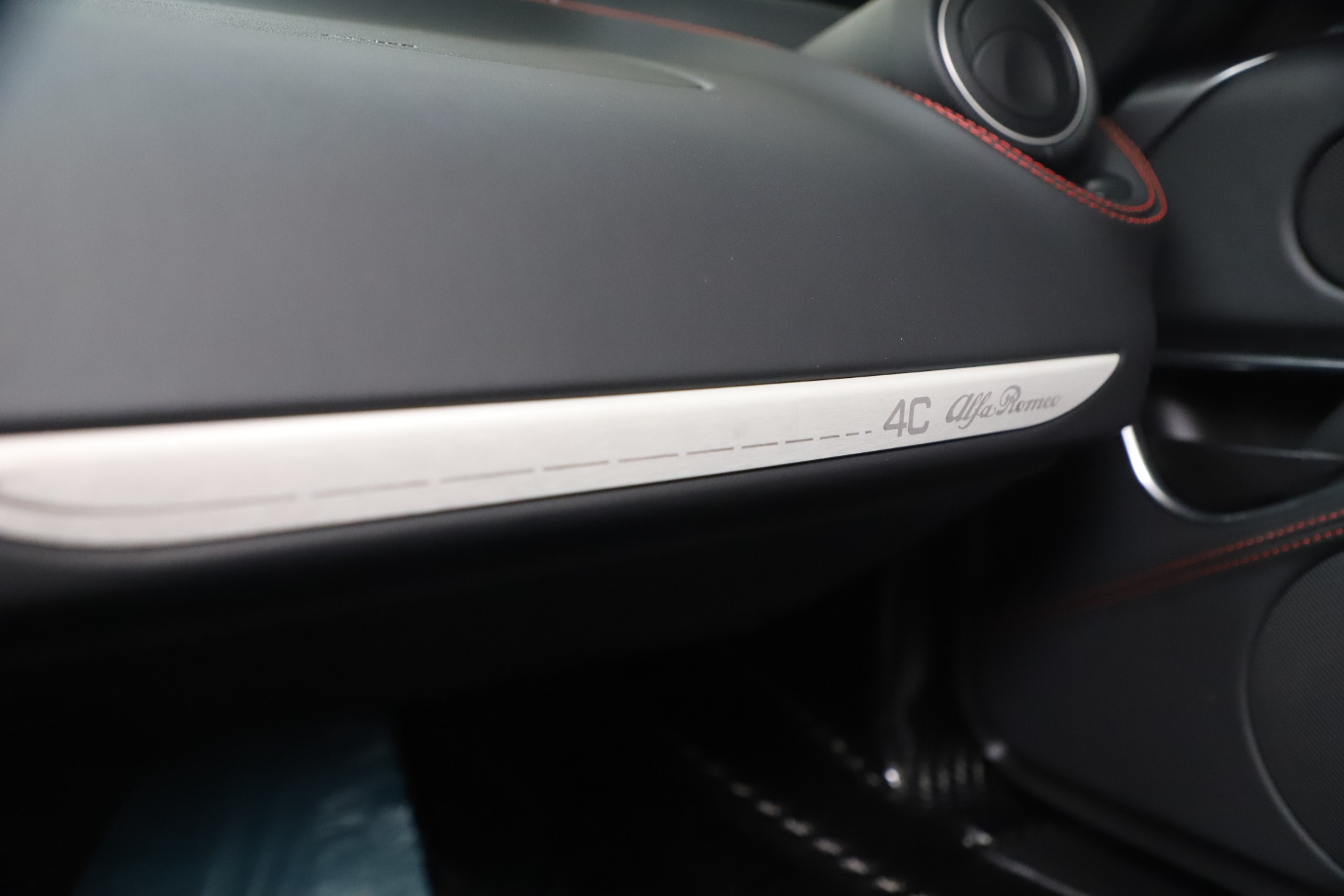 New-2020-Alfa-Romeo-4C-Spider