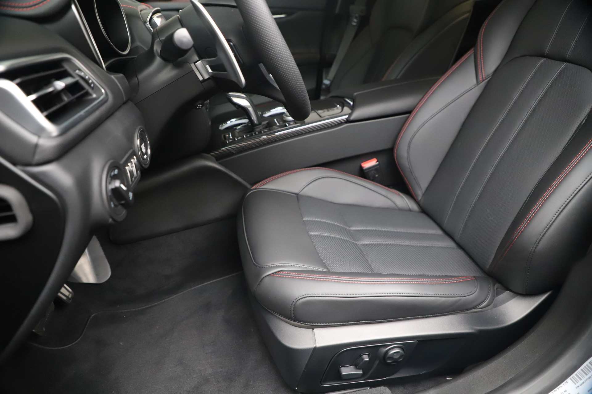 New-2020-Maserati-Ghibli-S-Q4-GranSport