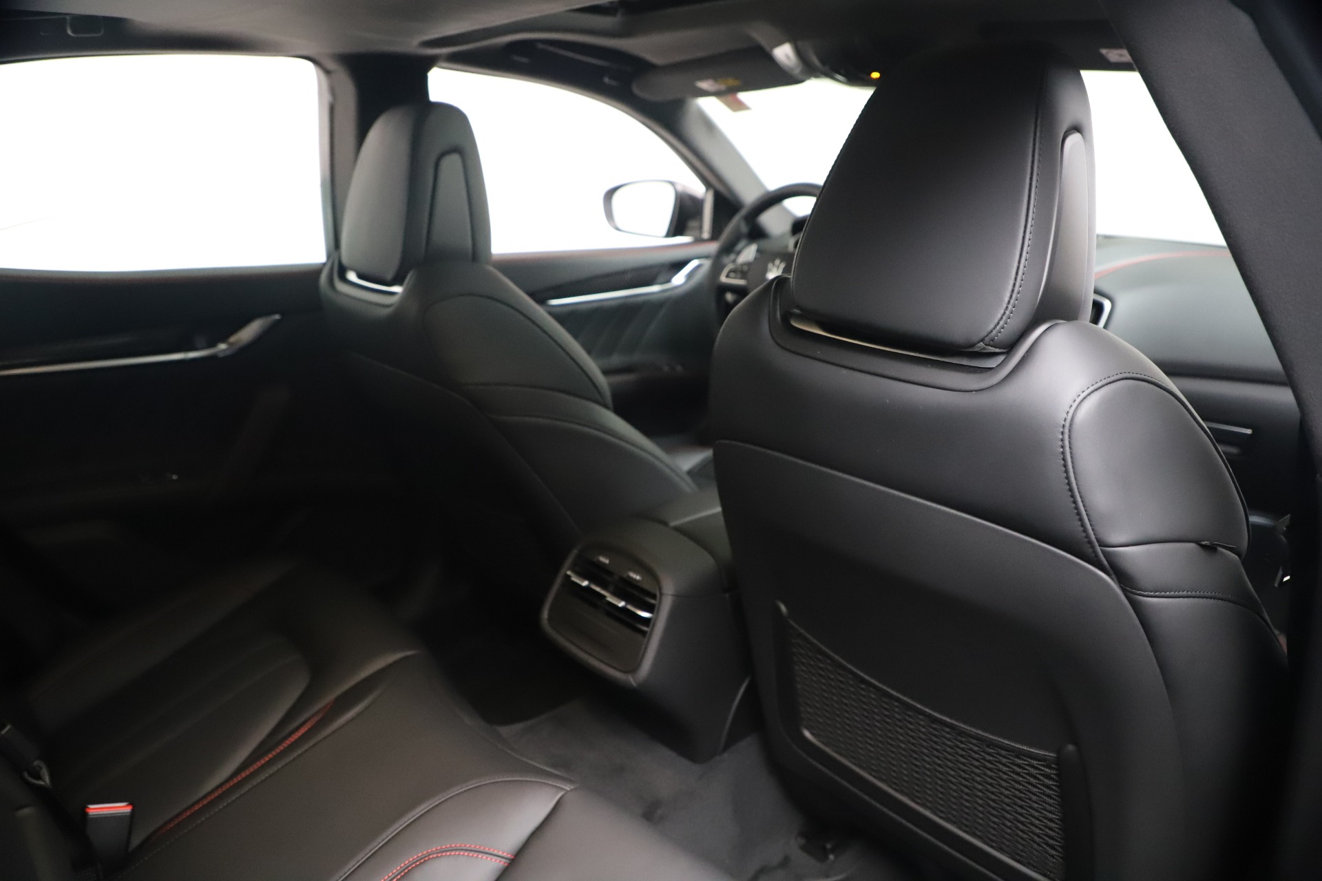 New-2020-Maserati-Ghibli-S-Q4-GranSport