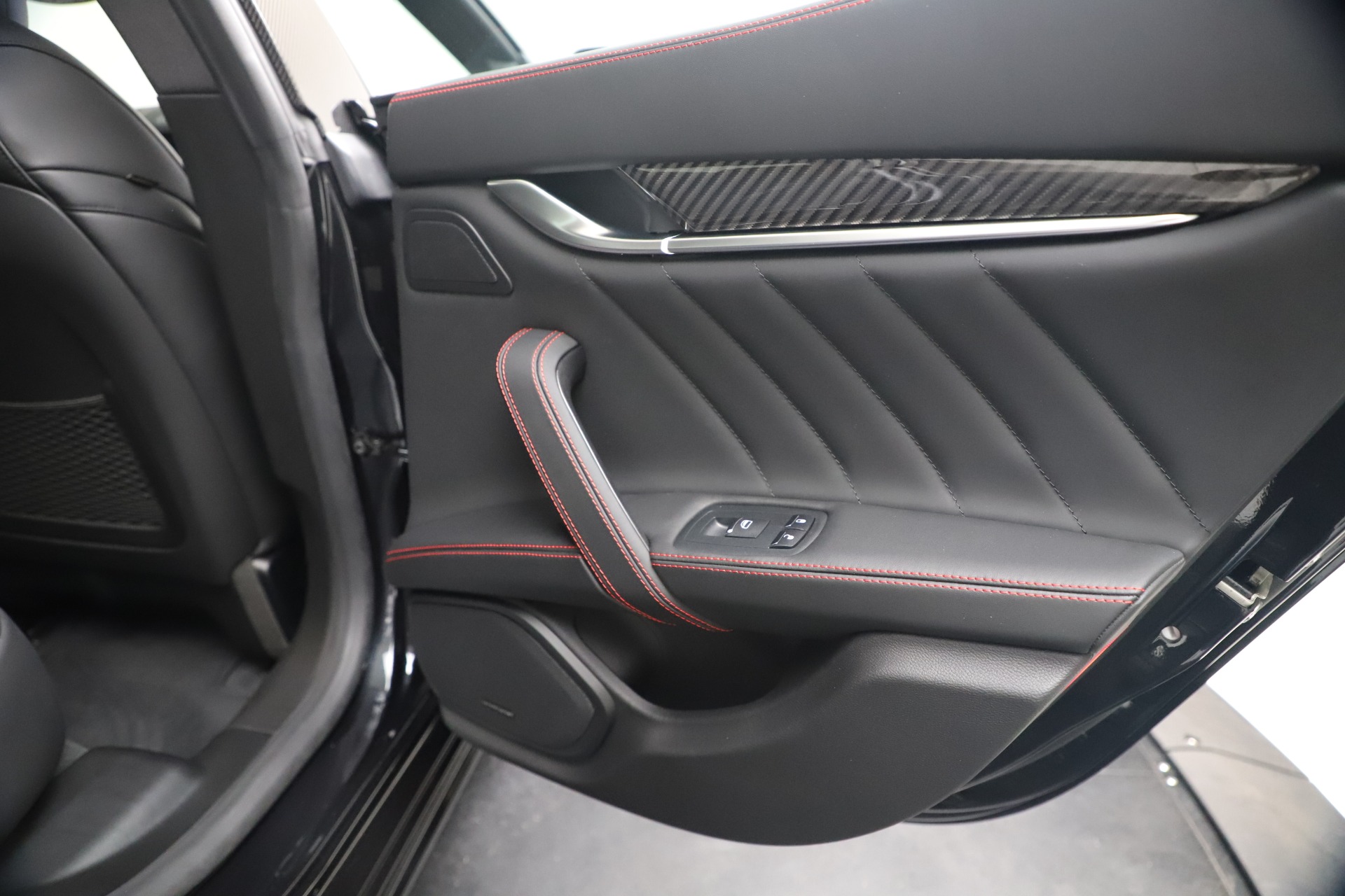 New-2020-Maserati-Ghibli-S-Q4-GranSport