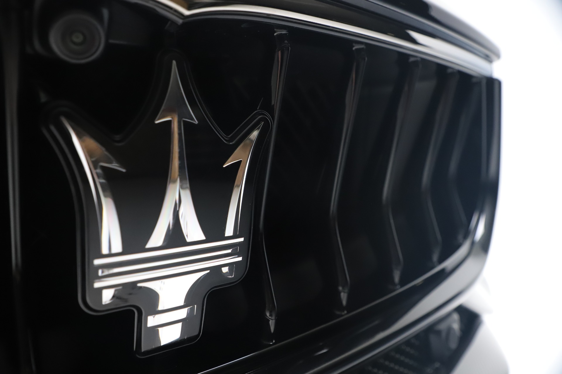 New-2020-Maserati-Ghibli-S-Q4-GranSport