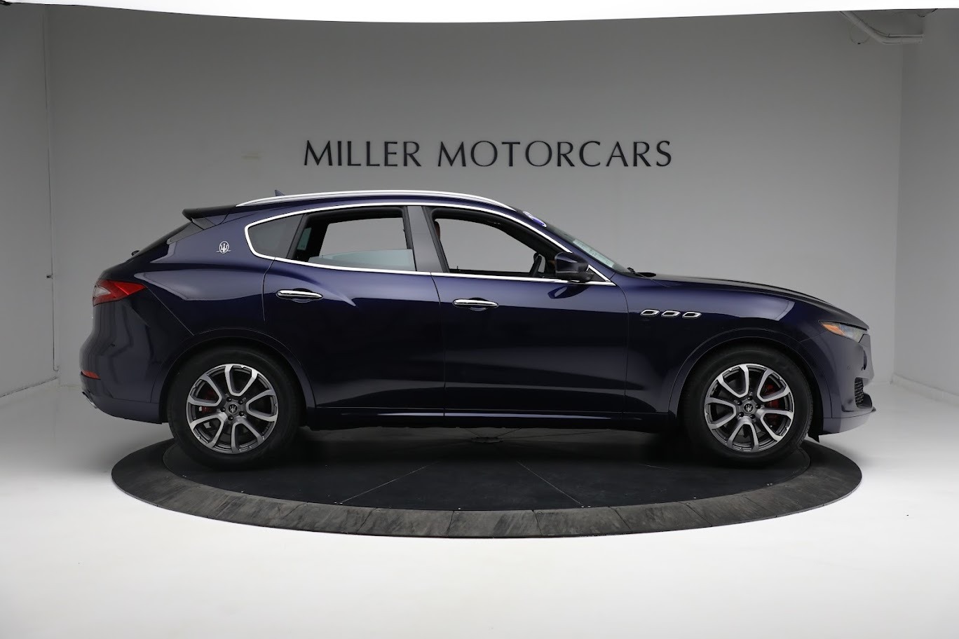 Used-2020-Maserati-Levante-Q4