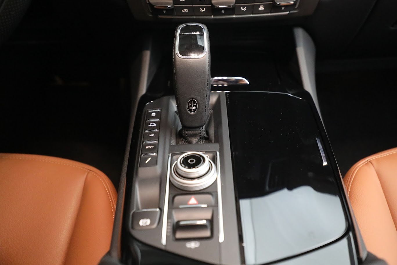 Used-2020-Maserati-Levante-Q4