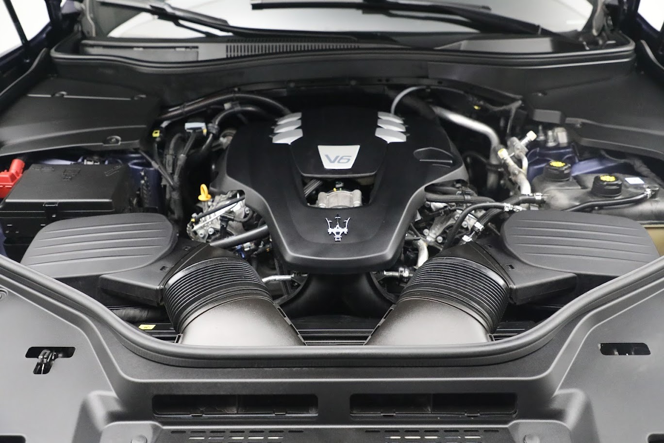 Used-2020-Maserati-Levante-Q4