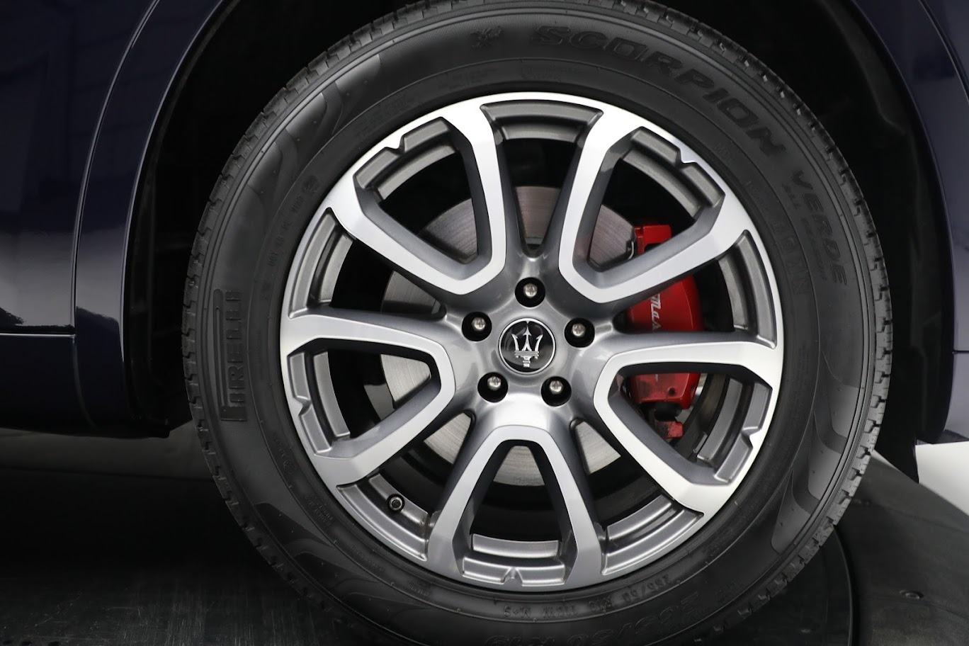 Used-2020-Maserati-Levante-Q4