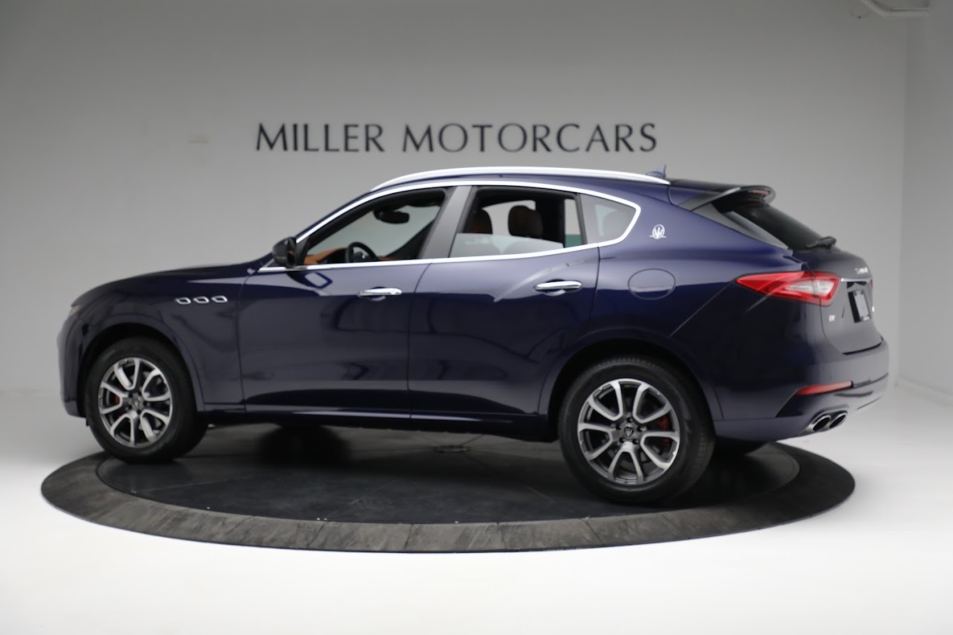 Used-2020-Maserati-Levante-Q4
