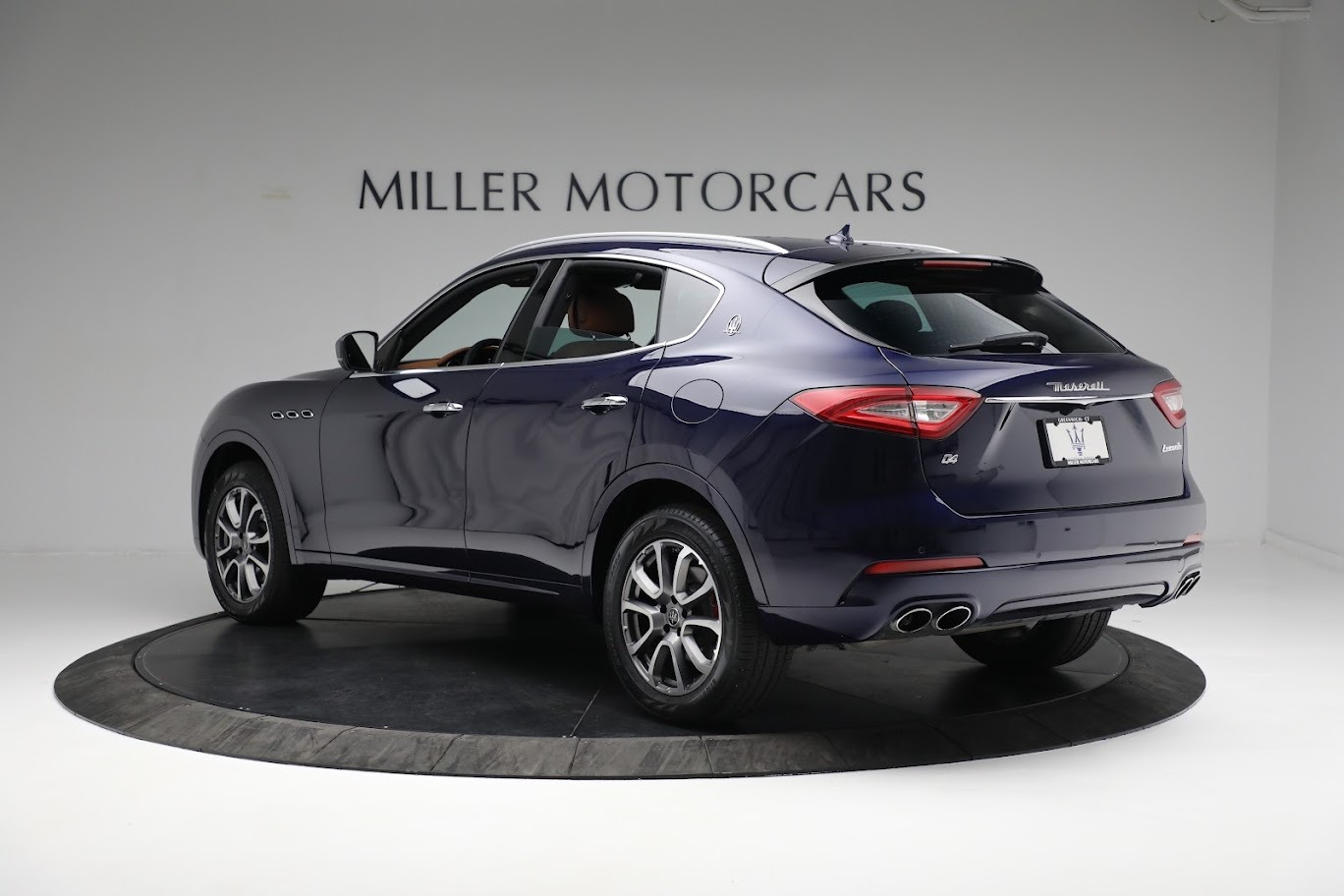 Used-2020-Maserati-Levante-Q4