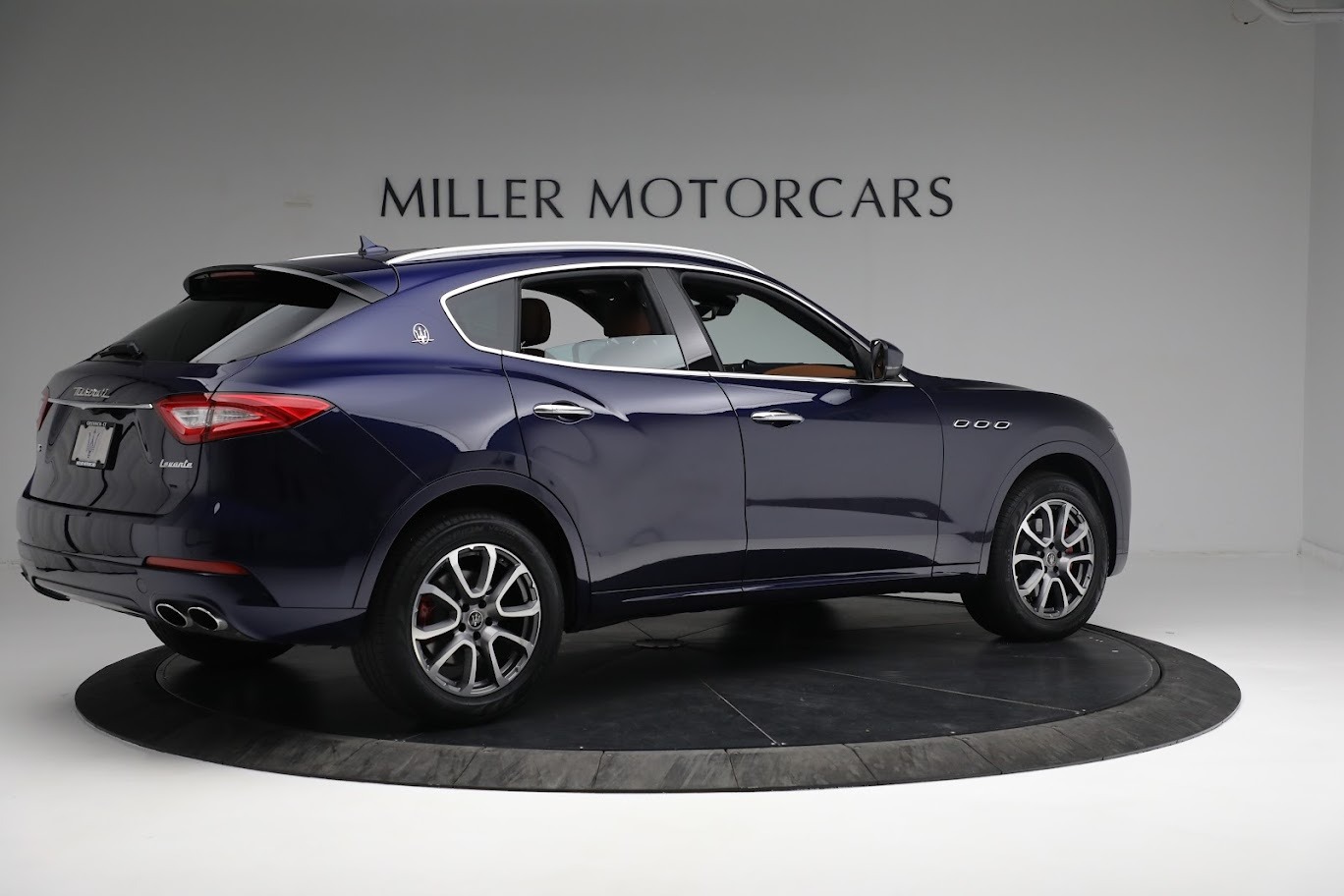 Used-2020-Maserati-Levante-Q4