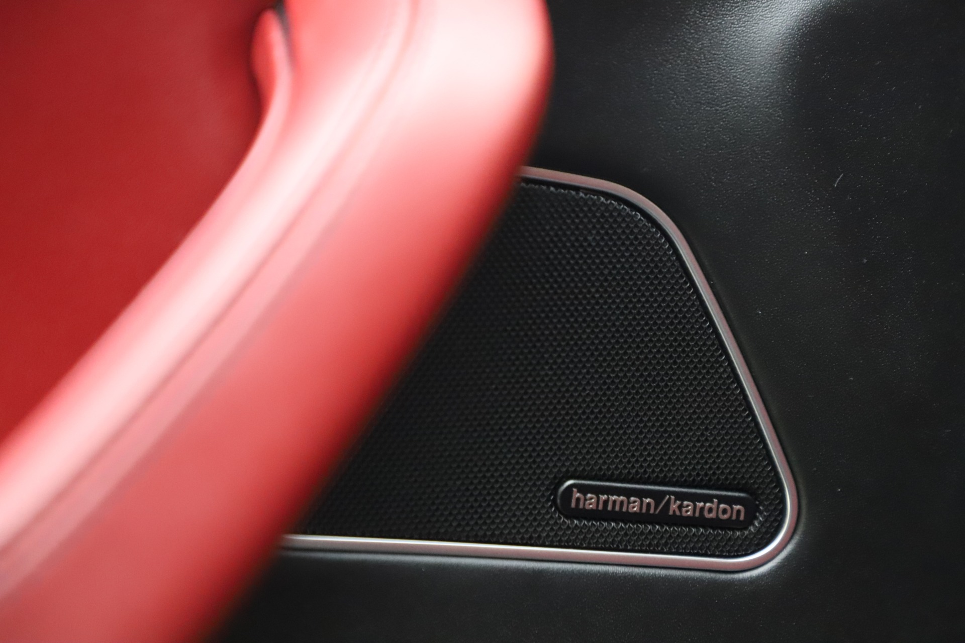 Used-2019-Maserati-Levante-S-Q4-GranLusso