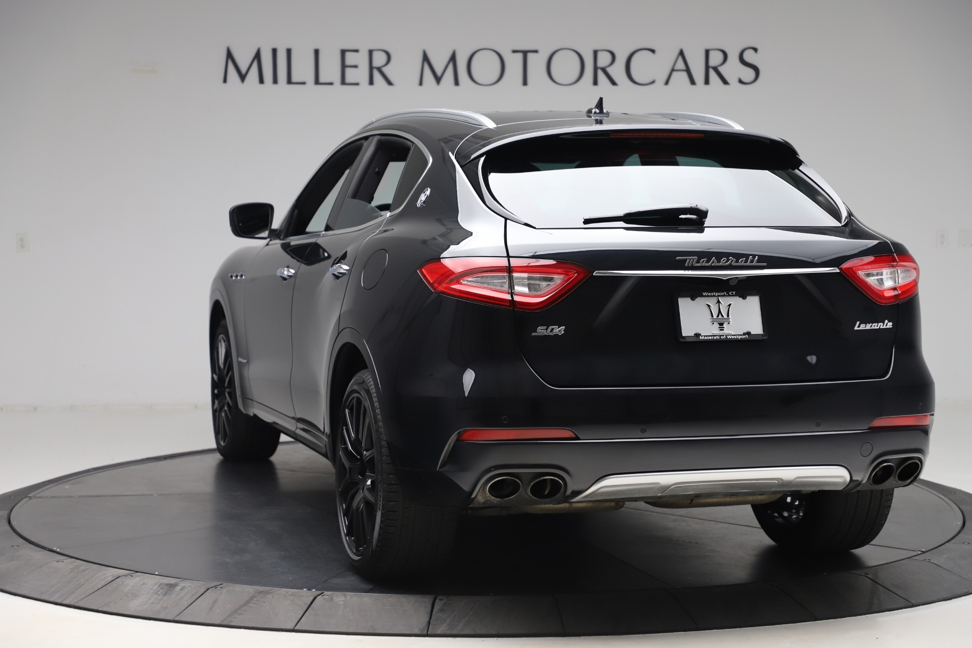 Used-2019-Maserati-Levante-S-Q4-GranLusso