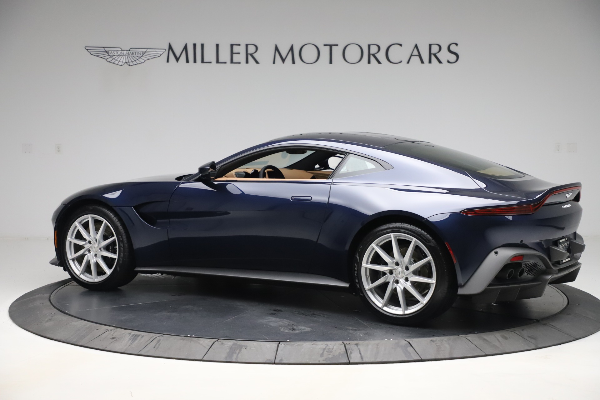 New-2020-Aston-Martin-Vantage-Coupe