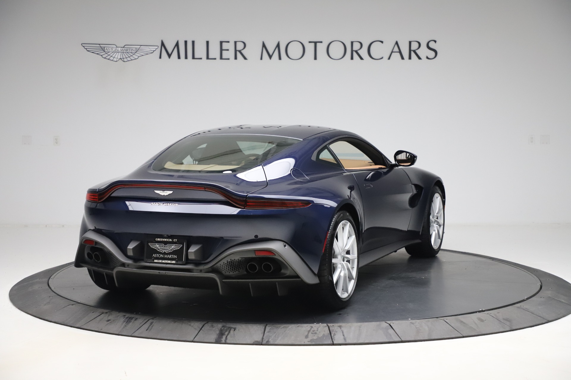 New-2020-Aston-Martin-Vantage-Coupe