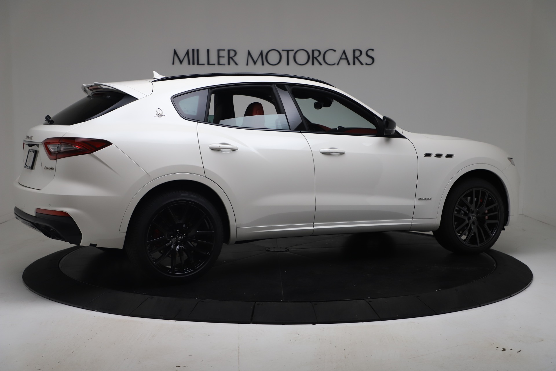 New-2020-Maserati-Levante-S-Q4-GranSport