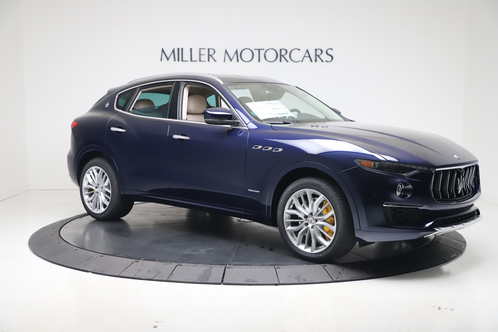 New-2020-Maserati-Levante-S-Q4-GranLusso